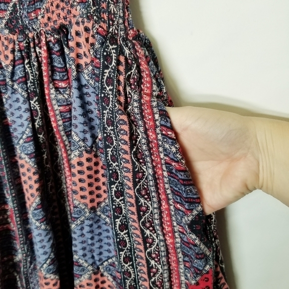 Roxy Dress V-neck Pink Purple Blue Patchwork Print Design Smocked cut out back S - Picture 5 of 14